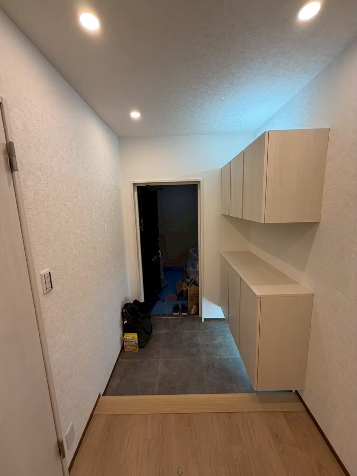 玄関 施工後