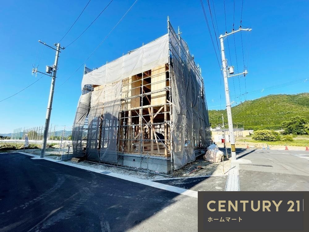 新築戸建 NEW一戸建て曽我部町寺長縄手（亀岡駅） 2380万円・2480万円の詳細情報 京都府亀岡市曽我部町寺長縄手 写真4 センチュリー21ホームマート