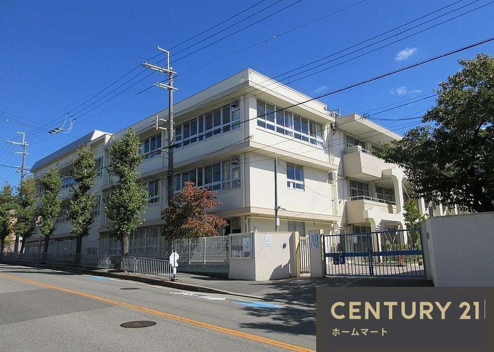 新築戸建 NEW一戸建て五月丘３（池田駅） 5480万円の詳細情報 大阪府池田市五月丘３ 写真13 センチュリー21ホームマート
