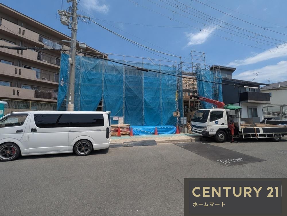 新築戸建 NEW一戸建て五月丘３（池田駅） 5480万円の詳細情報 大阪府池田市五月丘３ 写真2 センチュリー21ホームマート