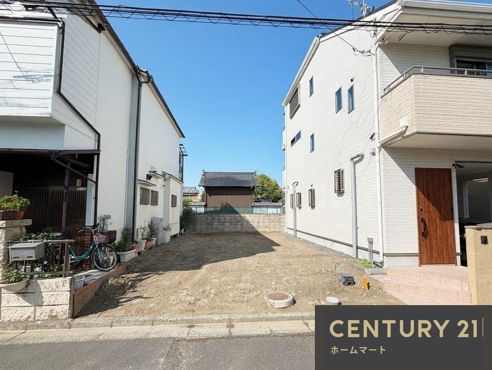 新築戸建 一戸建て芝生町１ 3490万円の詳細情報 大阪府高槻市芝生町１-9-6 写真2 センチュリー21ホームマート