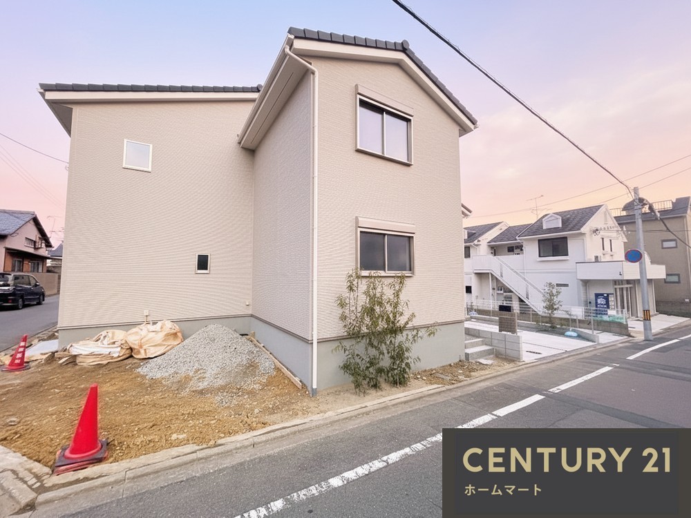 新築戸建 NEW一戸建て鷹峯南鷹峯町 3880万円～4480万円の詳細情報 京都府京都市北区鷹峯南鷹峯町 写真2 センチュリー21ホームマート