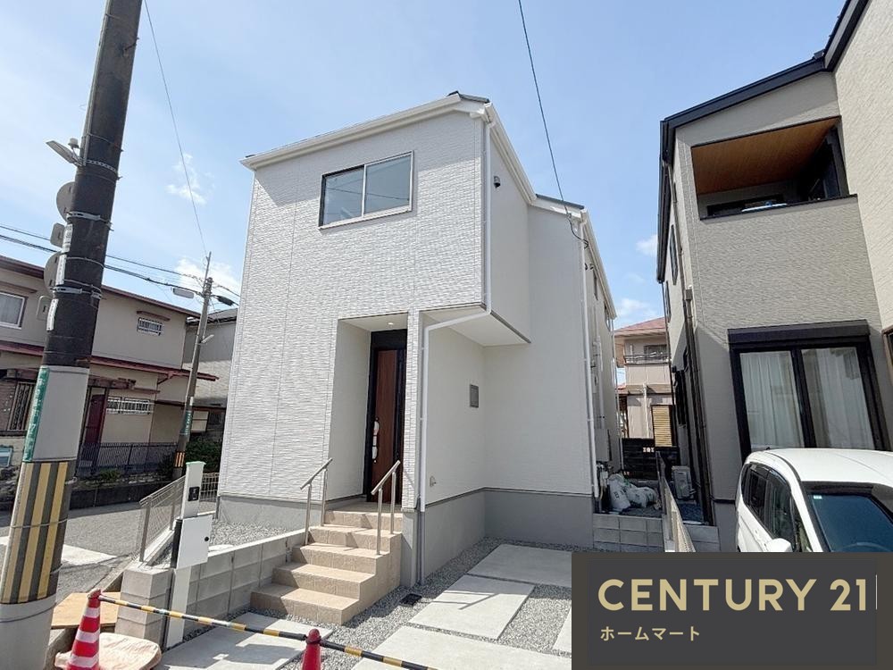 新築戸建 一戸建て高槻市藤の里町 限定１邸 一戸建ての詳細情報 大阪府高槻市藤の里町 写真2 センチュリー21ホームマート